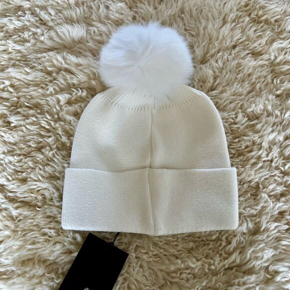 Gorski Knit Winter Beanie/Hat with Fox Pompom